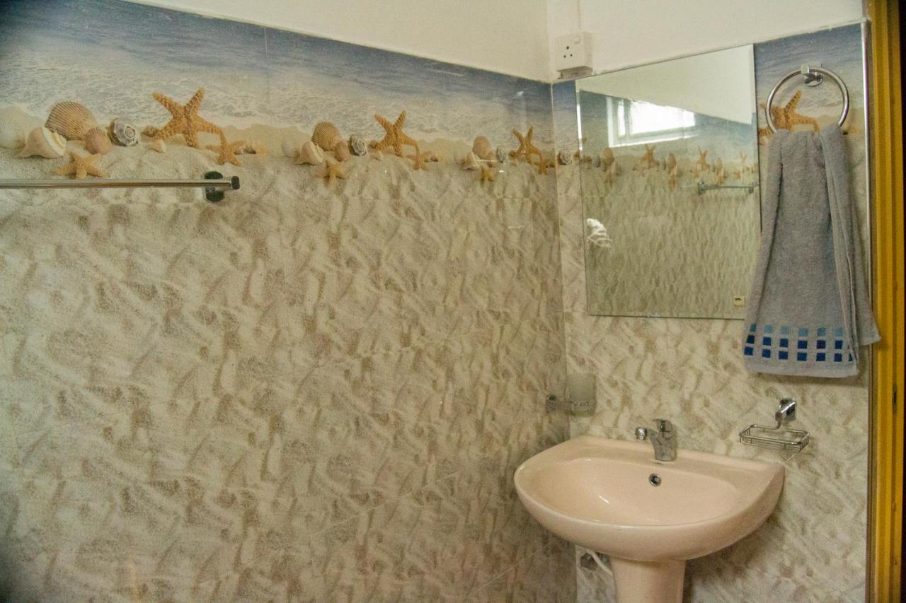 Hotel Iduwara Guest à Sigirîya Extérieur photo